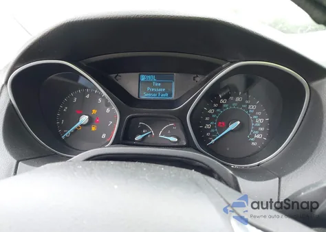 2012 Ford Focus Se z USA, uszkodzony, nr VIN 1FAHP3F22CL249739